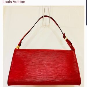 Authentic Louis Vuitton pochette epi mini purse